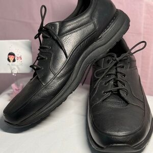 👞 Step into Style & Comfort with Rockport!